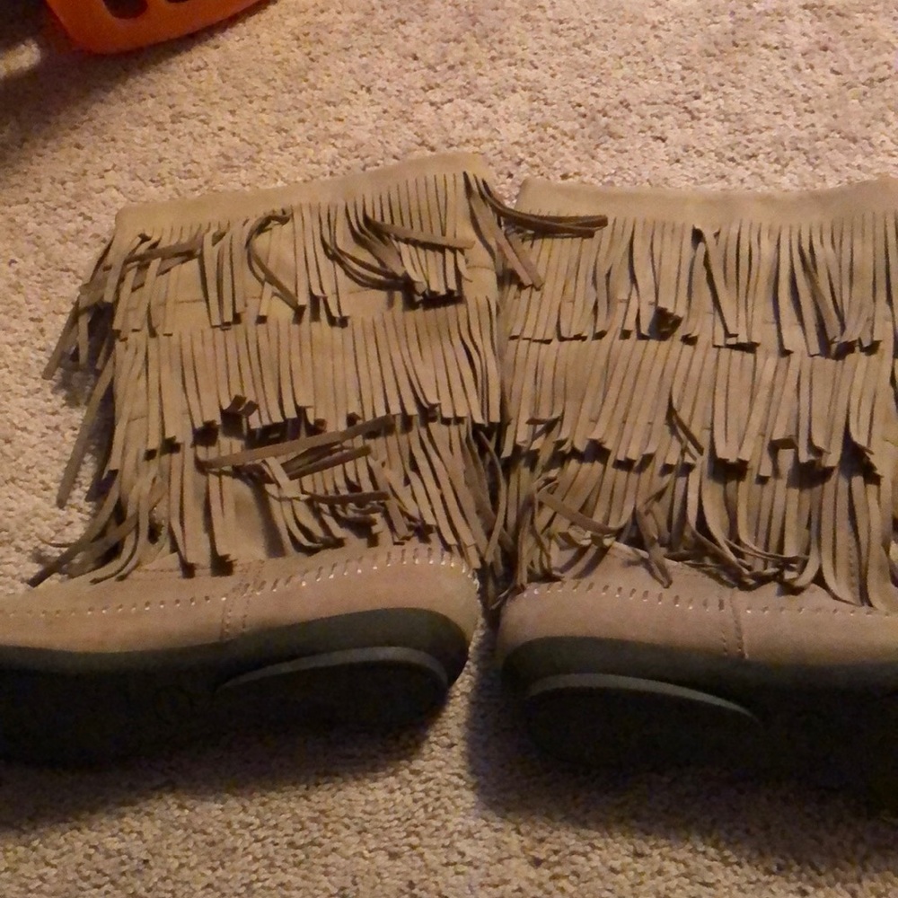 Fringe boots - Picture 6 of 6